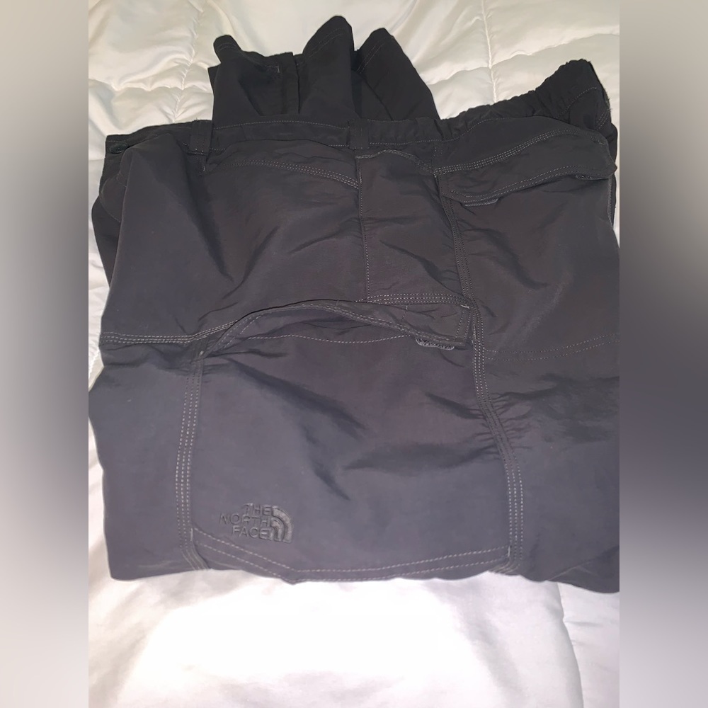 The North Face men’s convertible pants— XL - Picture 12 of 16